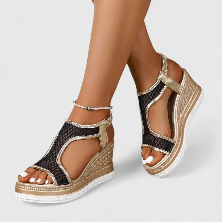 Valantomode | Sandals with Elegant Design