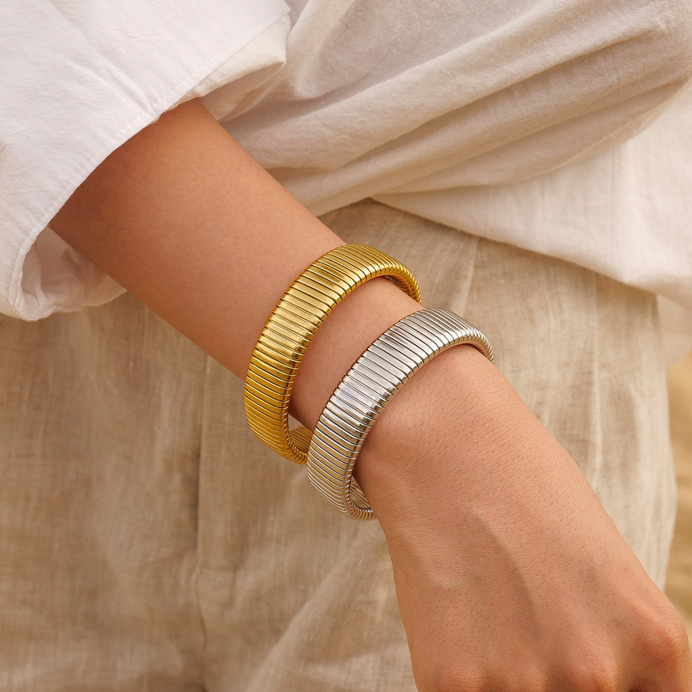 Valantomode | Plated Jessica Bracelet with Monolithic Minimalist Architecture and High-Mass Geometry