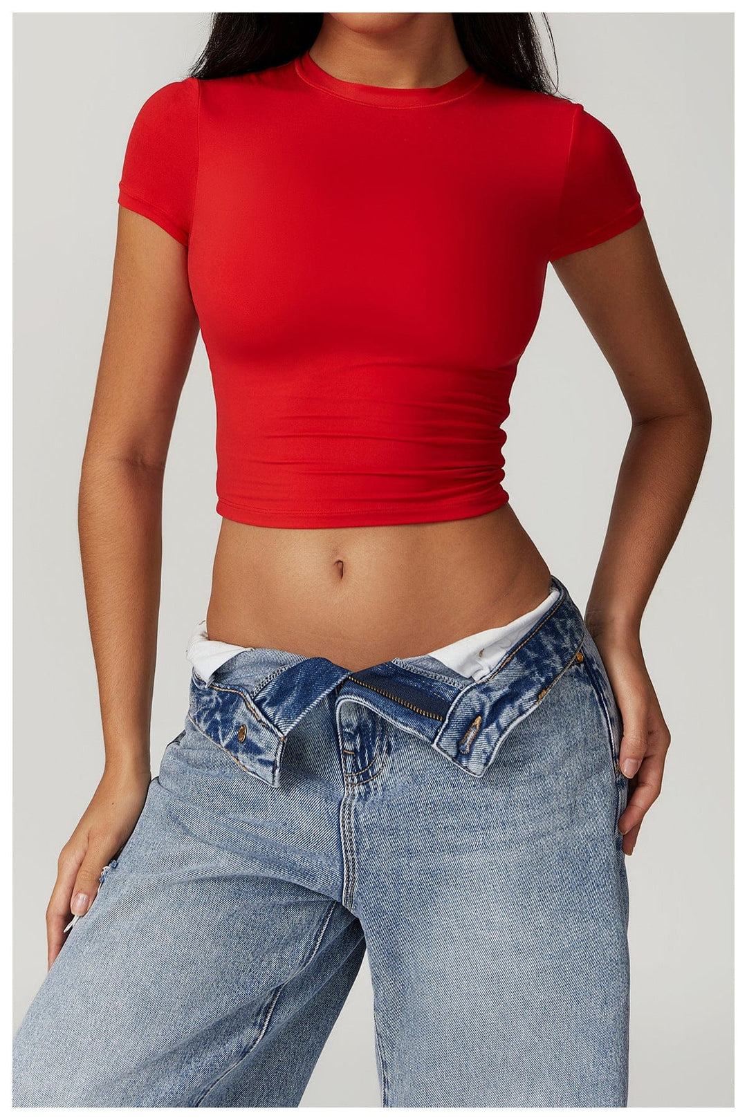 Valantomode | Women's Quick-Dry Shaping Crop Top - Breathable, Stretchable Activewear for Gym, Yoga, and Running