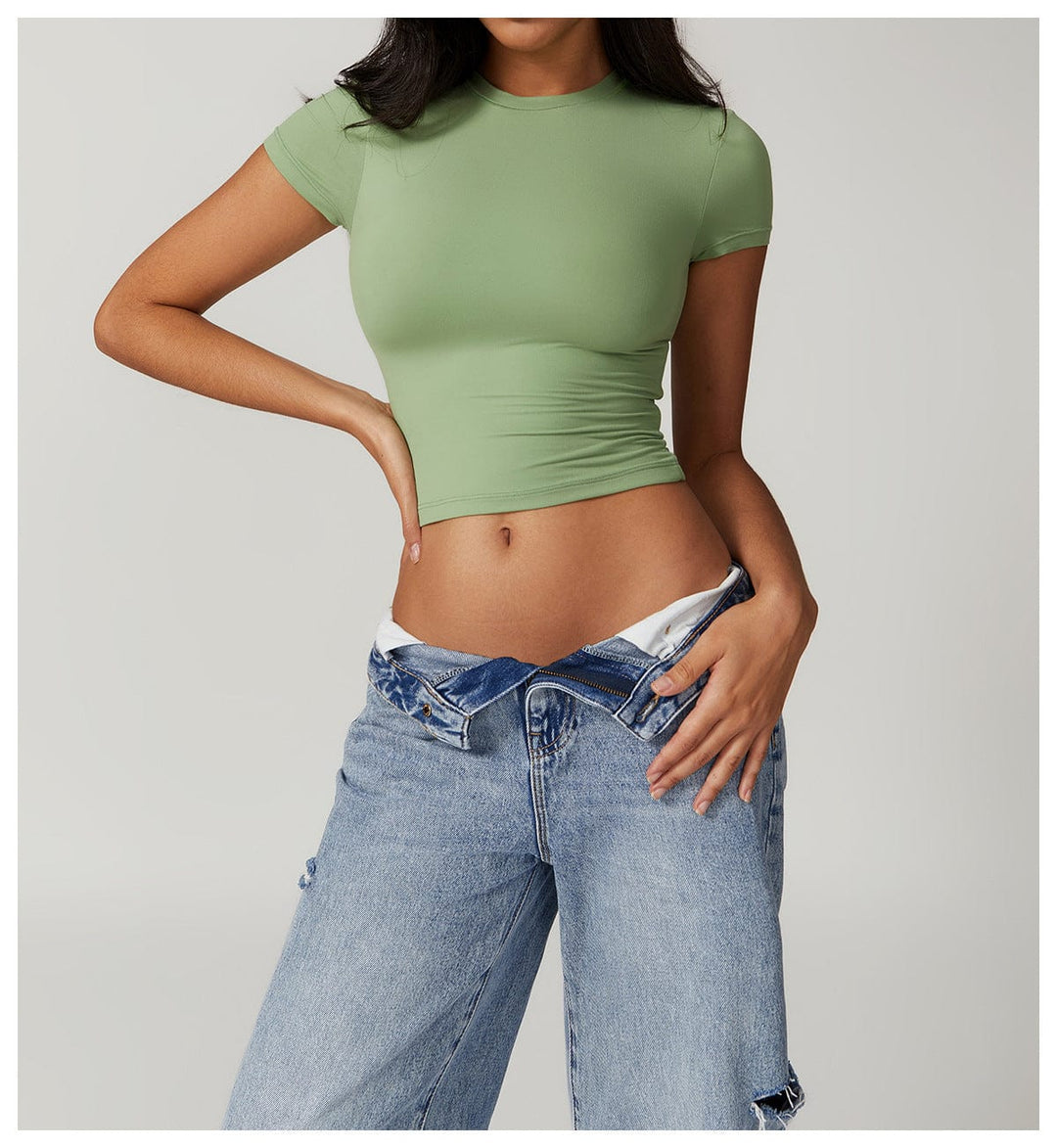 Valantomode | Women's Quick-Dry Shaping Crop Top - Breathable, Stretchable Activewear for Gym, Yoga, and Running