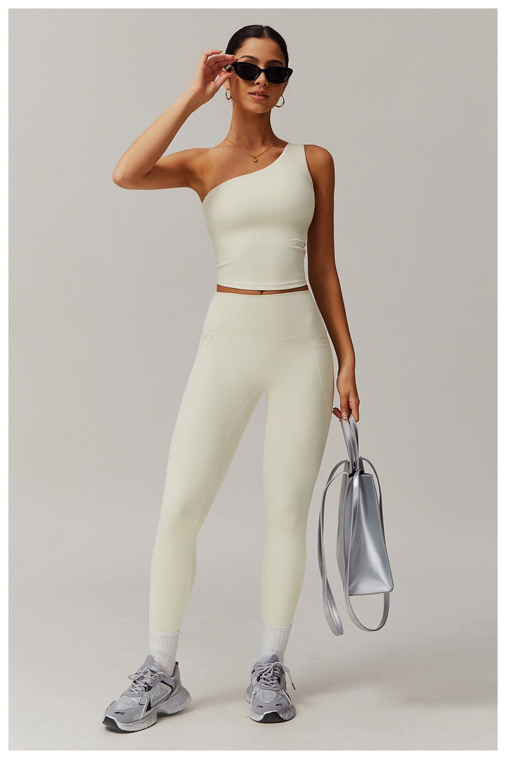 Valantomode | One-Shoulder Shaping Crop Top with Removable Chest Pads for Workouts