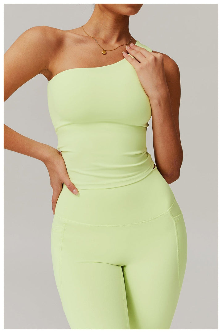 Valantomode | One-Shoulder Shaping Crop Top with Removable Chest Pads for Workouts