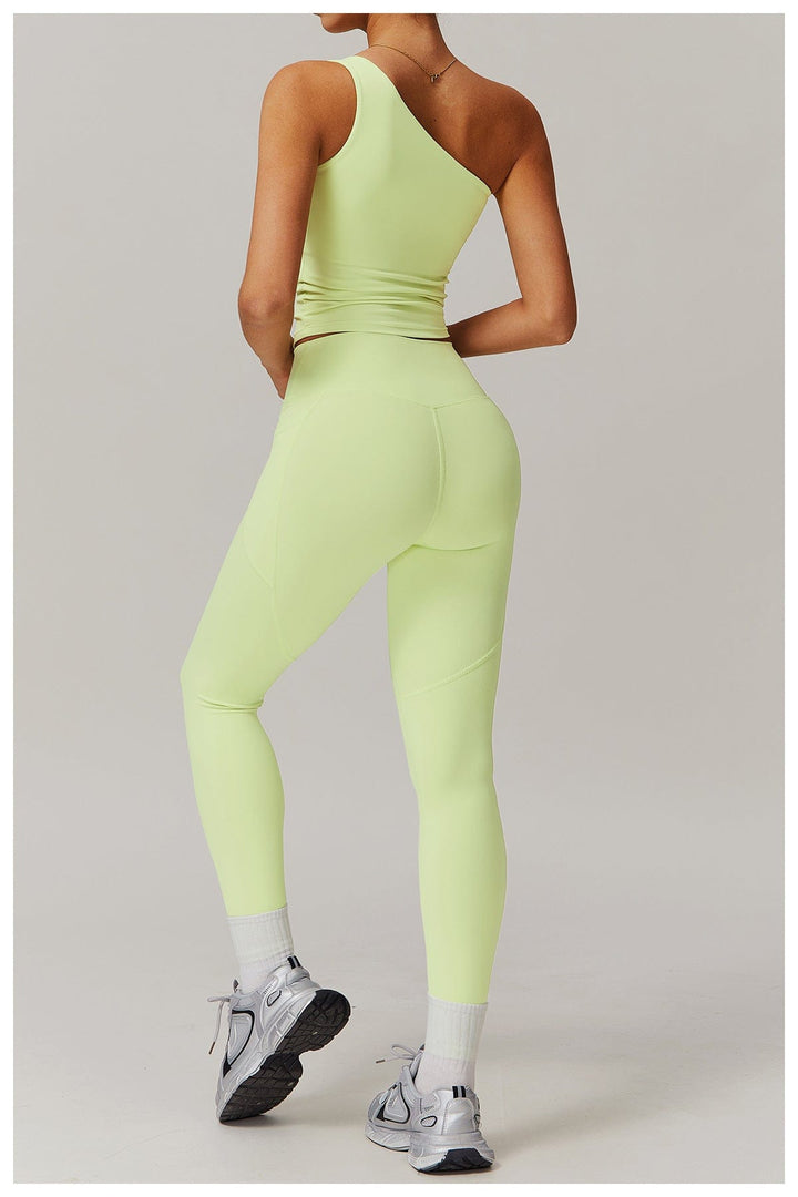 Valantomode | One-Shoulder Shaping Crop Top with Removable Chest Pads for Workouts