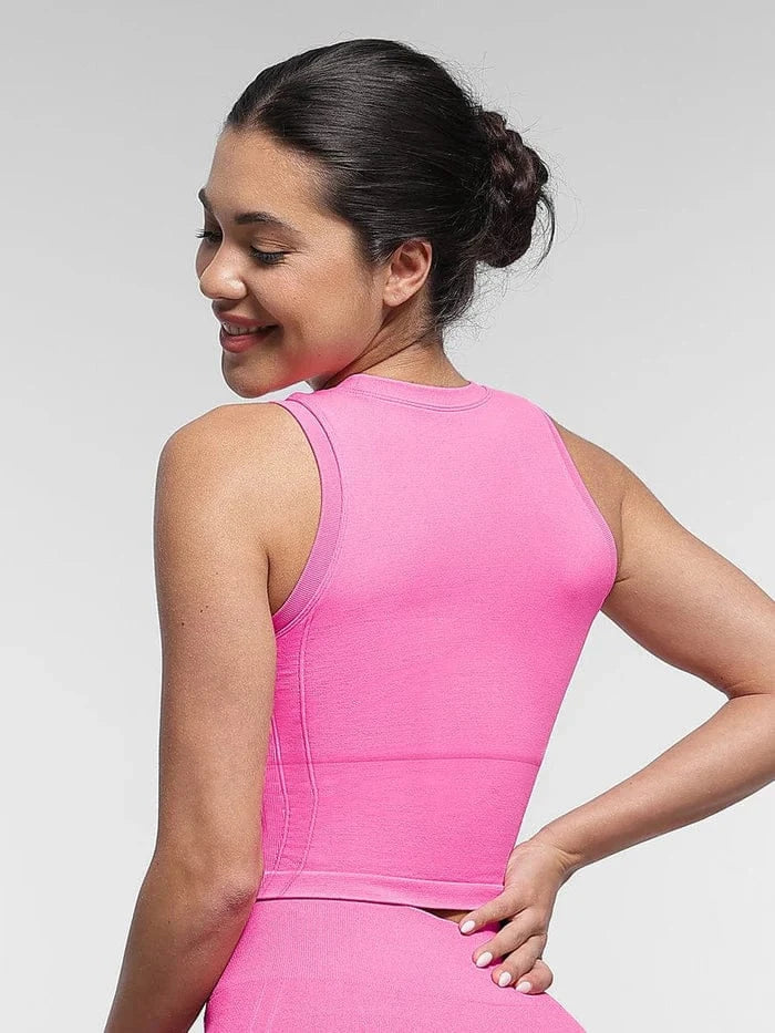 Valantomode | Seamless Supportive Yoga Crop Top with Built-In Bra and Adjustable Cups