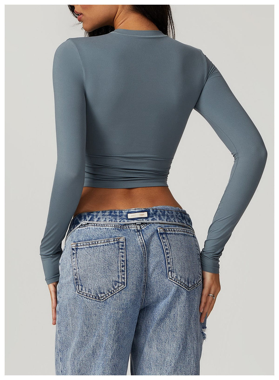 Valantomode | Seamless Long Sleeve Crop Top for Women - Yoga Shaping Design