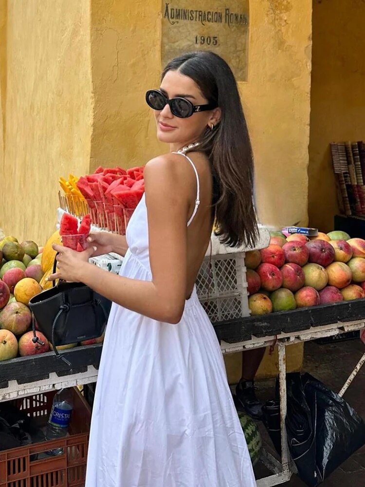 Valantomode | Chic Open Back Maxi Dress for Effortless Elegance