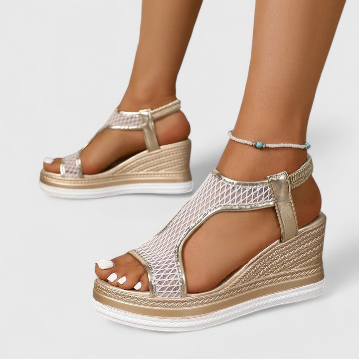 Valantomode | Sandals with Elegant Design