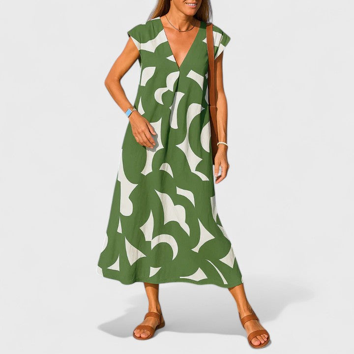Valantomode | Beautiful Flowing V-Neck Dress for Casual Outings