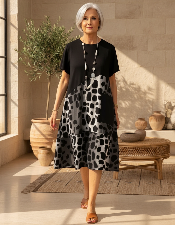 Valantomode | Dress with Animal Print