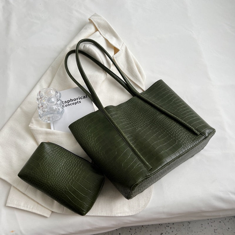 Valantomode | Imperial Croc Garrison – Premium Croc-Embossed Vegan Leather XL Business Tote