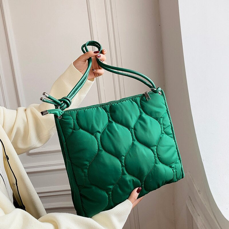 Valantomode | The ‘Aurelius’ Thermal Garrison – Climate Command & Voluminous Utility