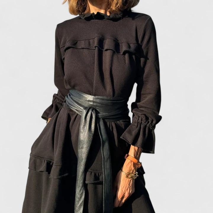 Valantomode | Chic Midi Dress for Effortless Day to Night Styling