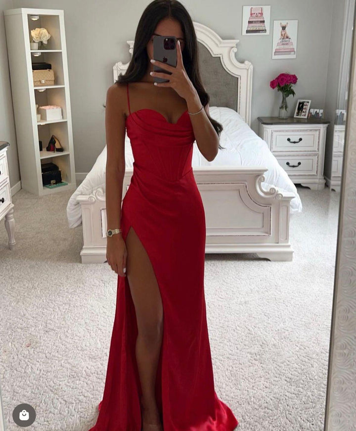 Valantomode | Luxe Velvet Evening Dress for Stylish Night Outs