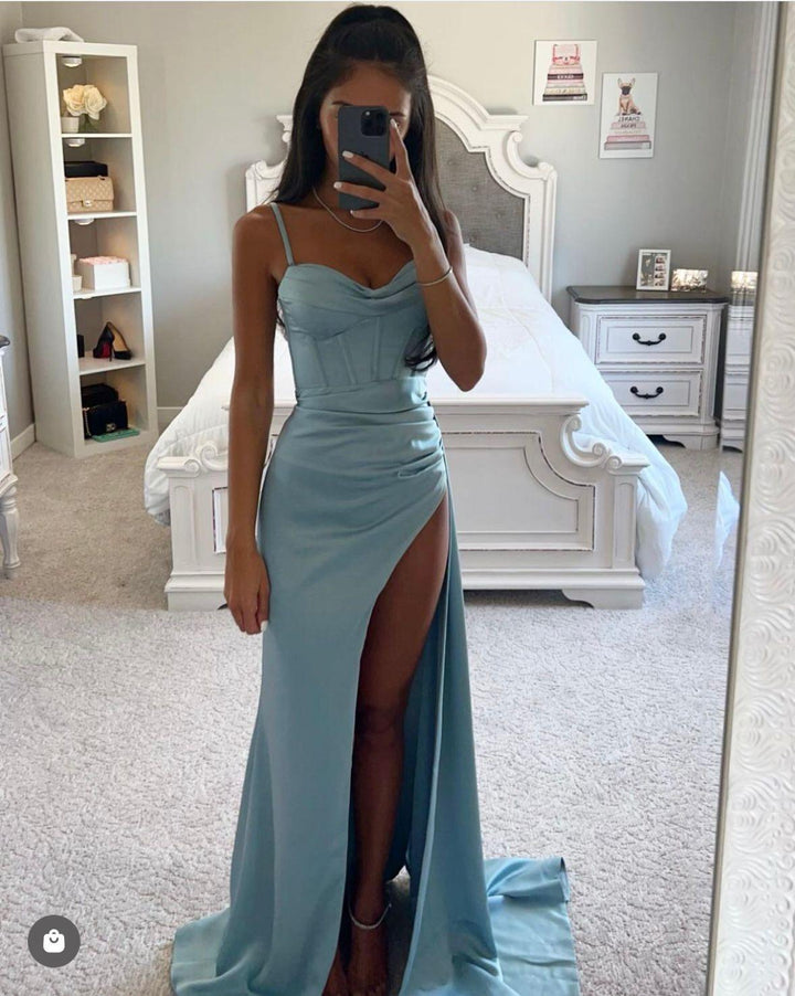 Valantomode | Luxe Velvet Evening Dress for Stylish Night Outs