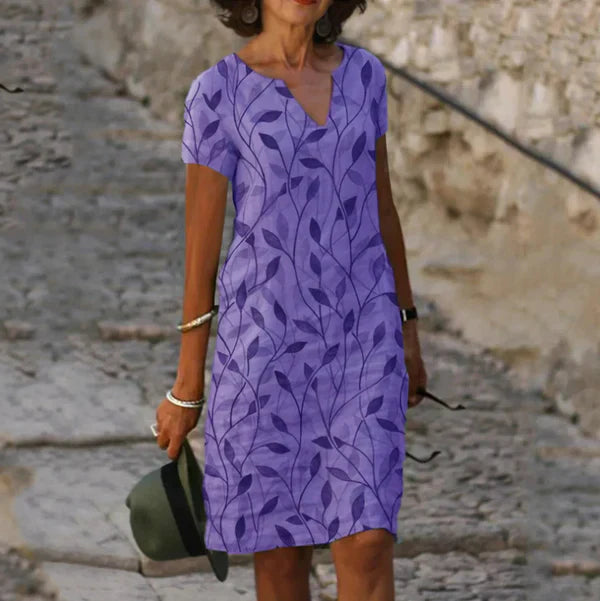 Valantomode | Dress with Casual Print