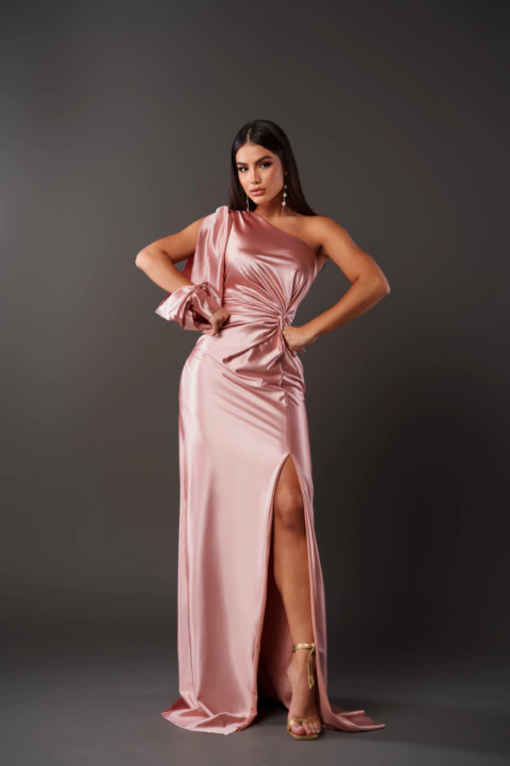Valantomode | Elegant One-Shoulder Seraphina Gown for Stunning Style
