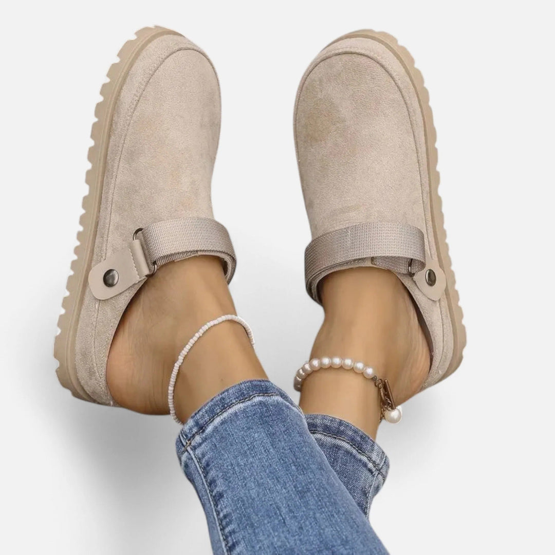 Valantomode | Women’s Leather Slippers – Thick Sole Comfort & Modern Sophistication