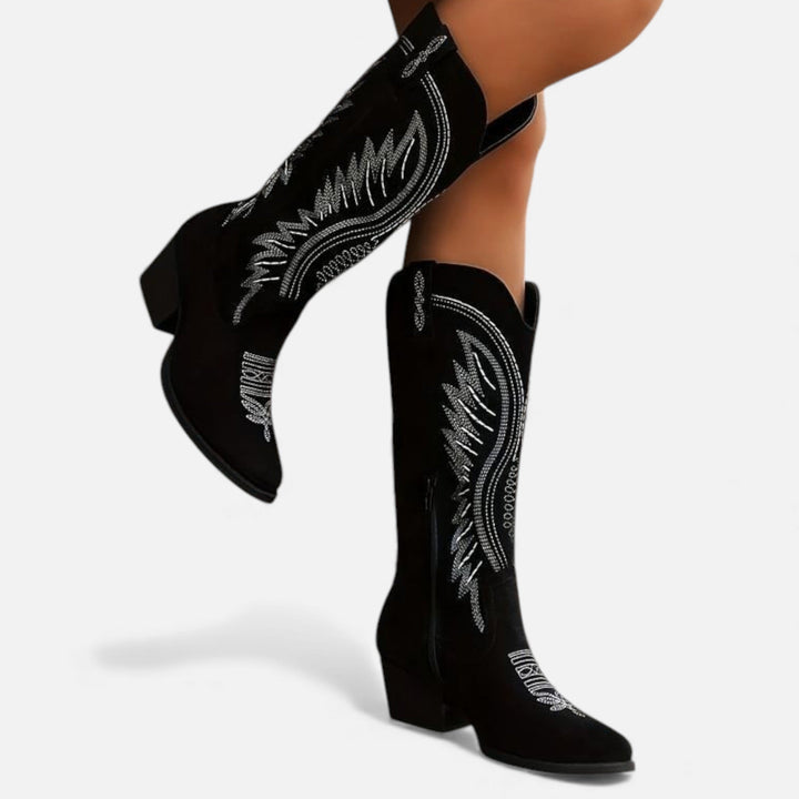 Valantomode | Women’s Embroidered Western Boot – Ornate Command & Artisan Velocity