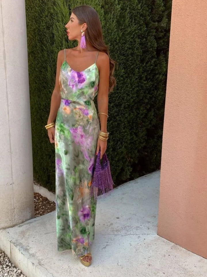 Valantomode | Floral Maxi Set with Chic Button Accents