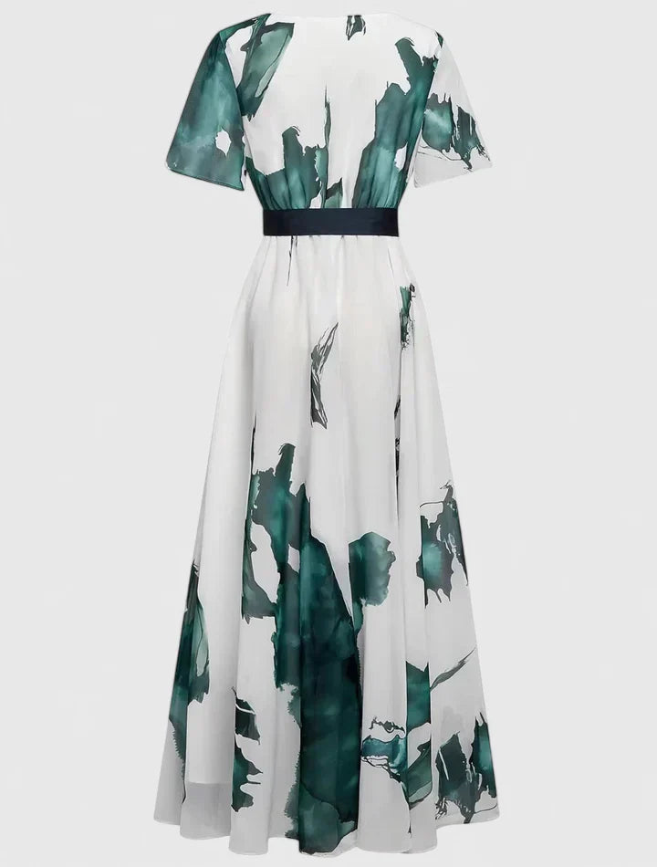 Valantomode | Chic and Timeless Dress for Effortless Style