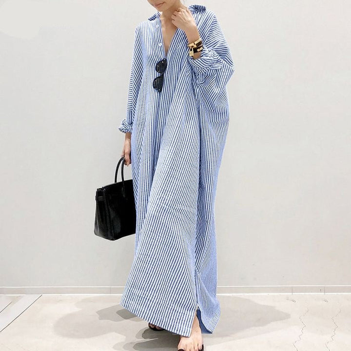 Valantomode | Chic Striped High Neck Dress Perfect for Casual Outings