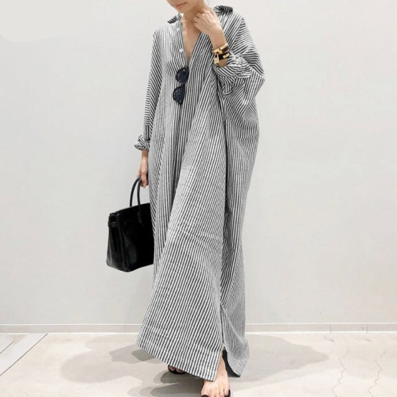Valantomode | Chic Striped High Neck Dress Perfect for Casual Outings