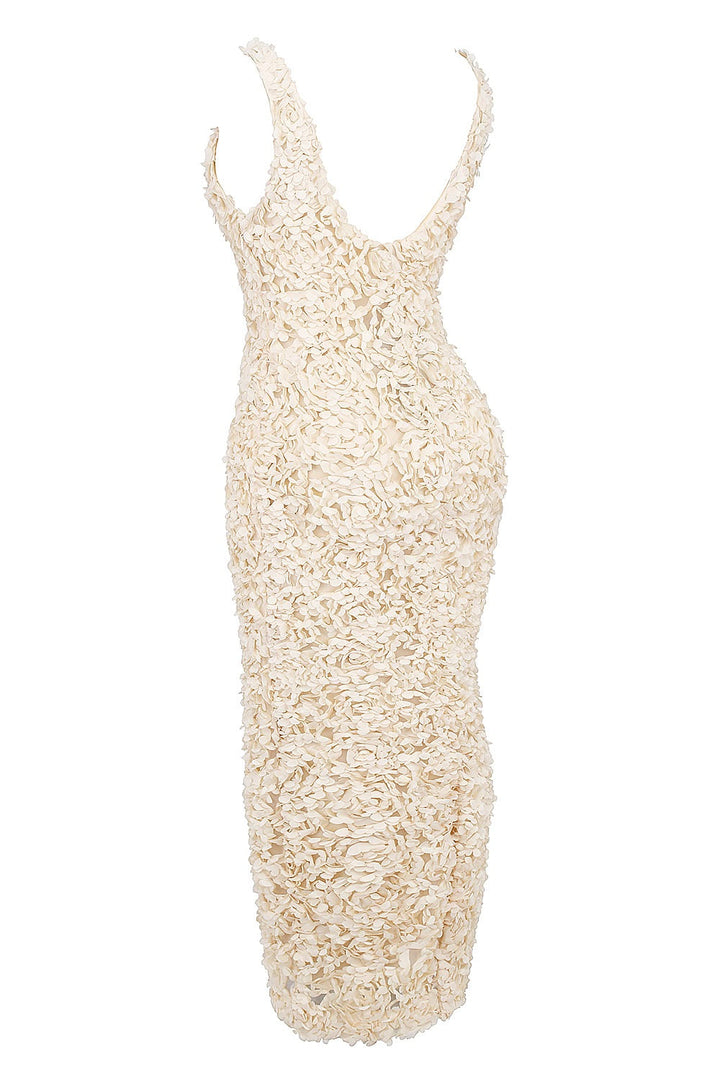 Valantomode | Floral Appliqué Maxi Dress for Effortless Elegance