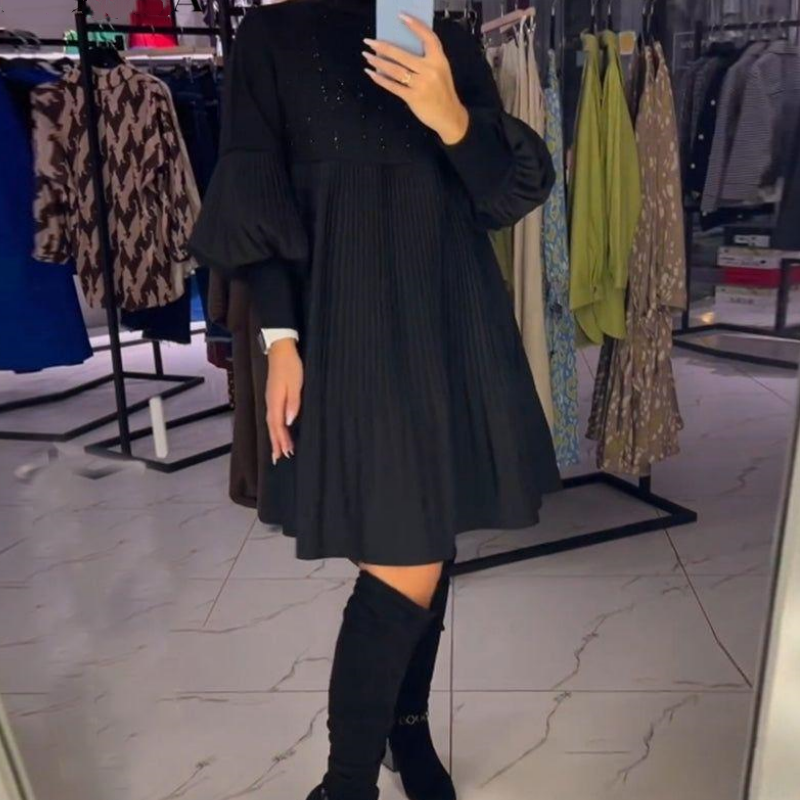 Valantomode | Chic Midi Dress for Date Nights and Special Events