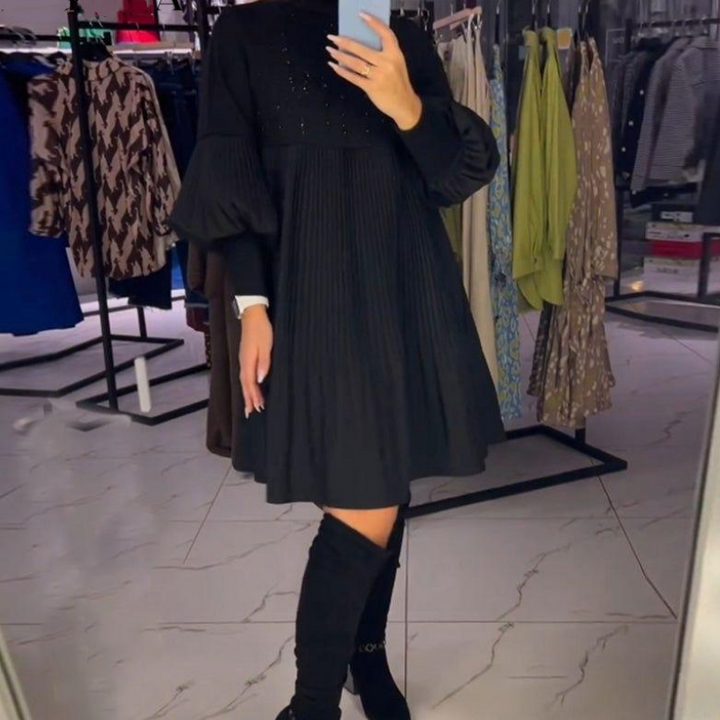 Valantomode | Chic Midi Dress for Date Nights and Special Events