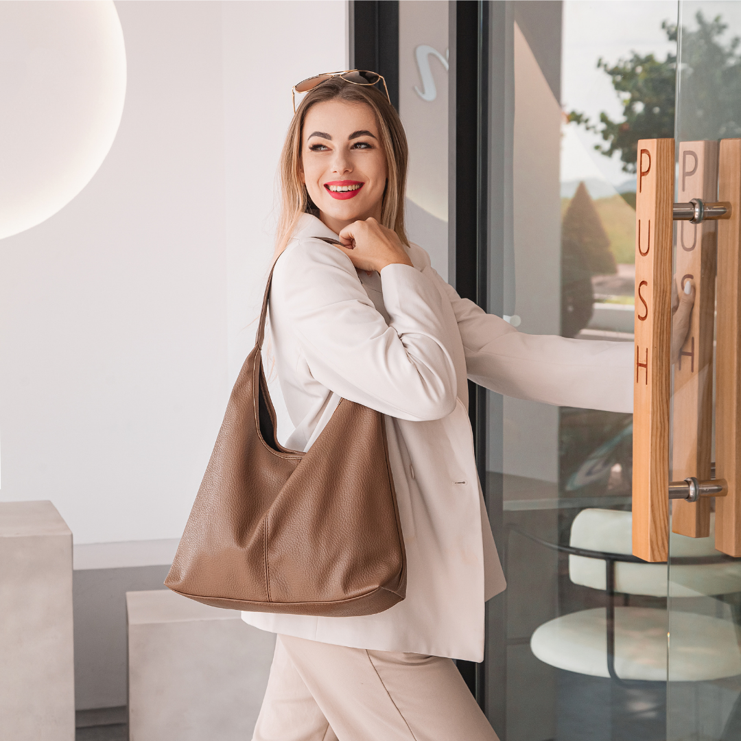 Valantomode | The Veridian Fluid Garrison – Women's Premium Vegan Leather Executive Hobo Bag