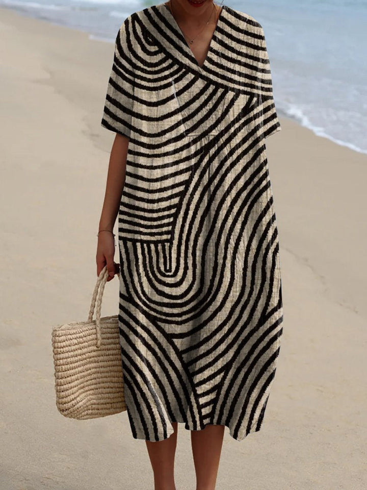 Valantomode | Stylish Graphic Dress for Trendy Summer Outings