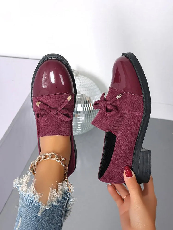 Valantomode | Women’s Bowknot Loafer – Sartorial Diplomacy & Linear Grace